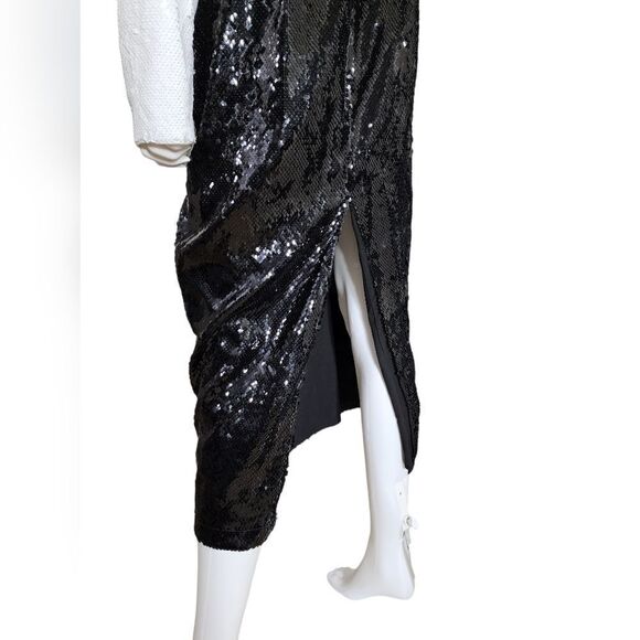 The BRAND Label - Picture 5 of 16